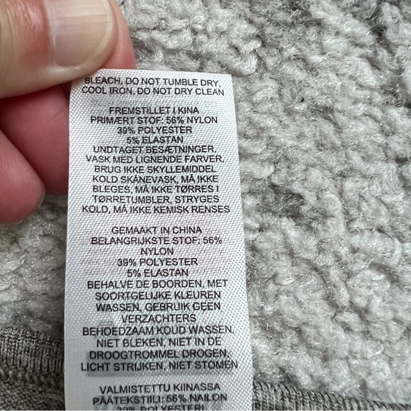 LAST CALL SALE! Gymshark Seamless Cropped Long Sleeve Top Marled Tan Athletic XS - Picture 5 of 8